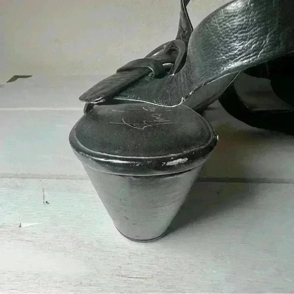 Franco Sarto Women’s Black Leather Ankle Strap Wedge Sandals Size 7 1/2 M - Picture 11 of 16